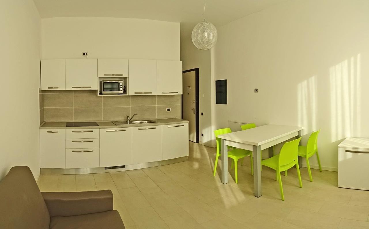 Campione Ora Apartments By Gardadomusmea กัมปิโอเน เดล การ์ดา ภายนอก รูปภาพ